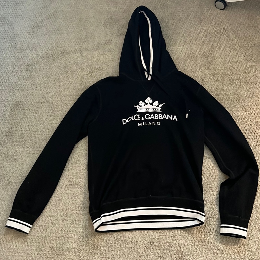 Black Dolce and Gabana hoodie.